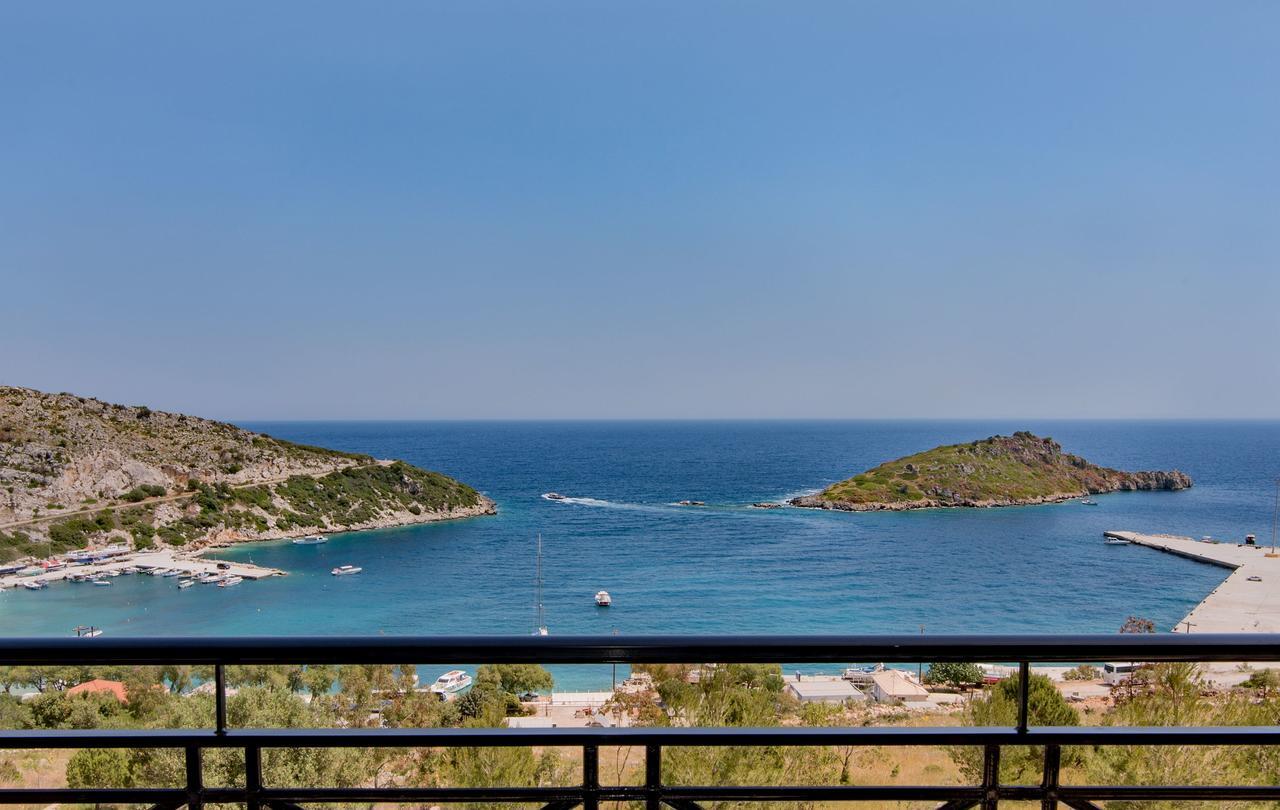 Coastal Paradise Found - Komis' Private Pool Retreat Agios Nikolaos  Bagian luar foto